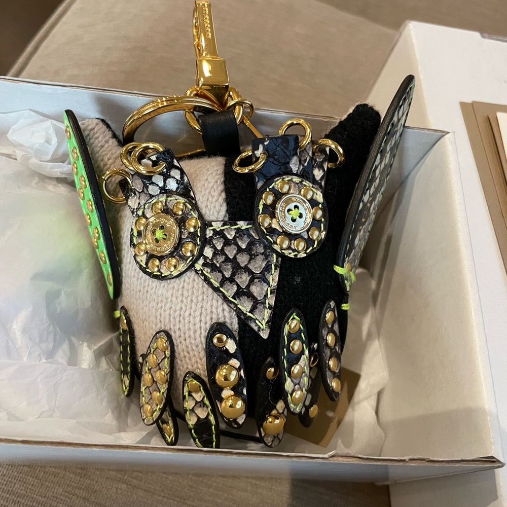 New Burberry Mavis the Owl Studded Key Charm